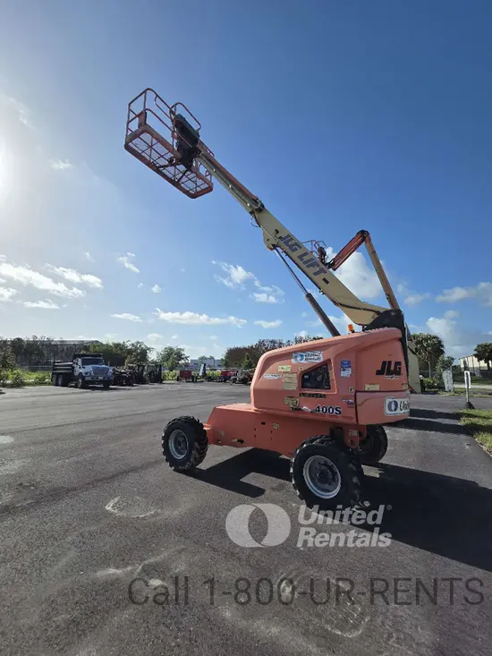 2017 JLG 400S Boom Lift