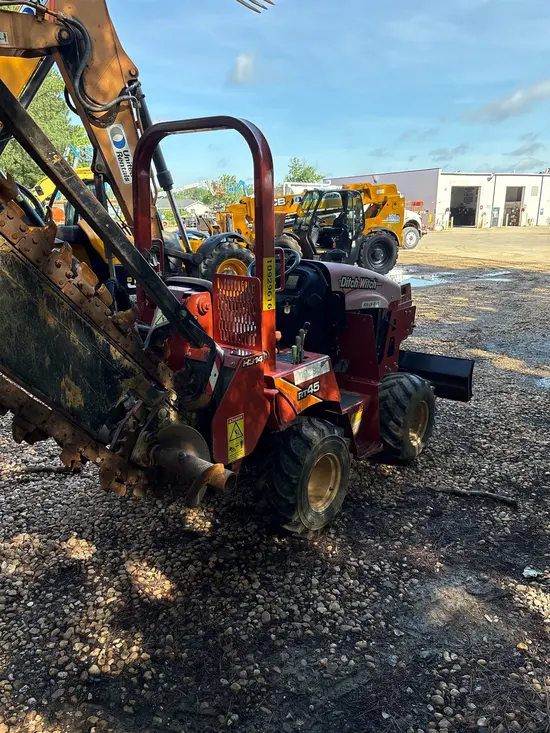 2019 Ditch Witch RT45 Trencher