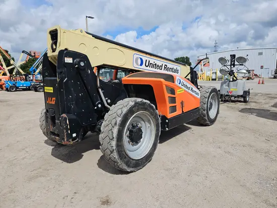 2017 JLG 742 Forklift