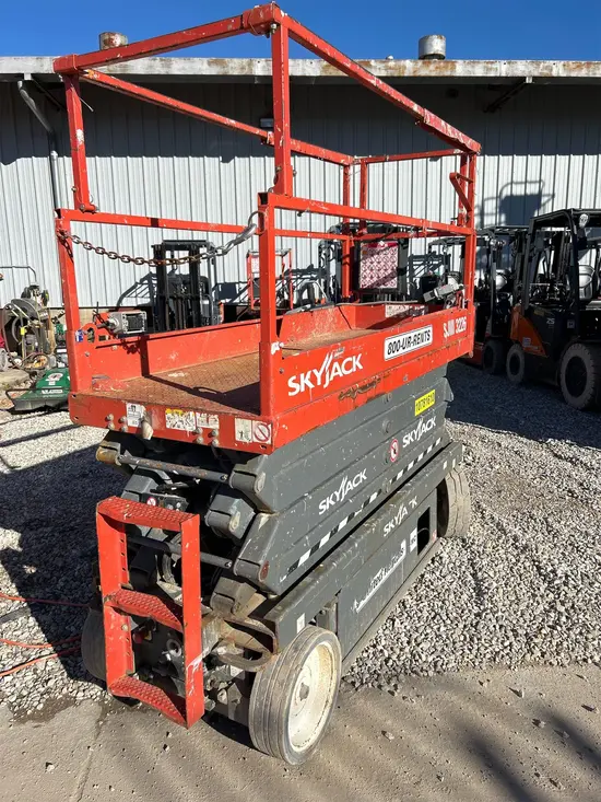 2018 Skyjack SJIII3226 Scissor Lift