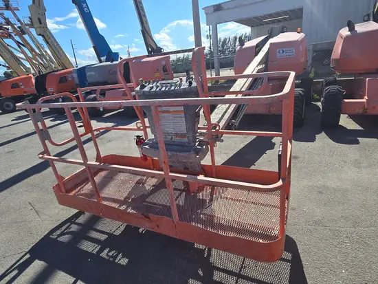 2017 JLG 400S Boom Lift