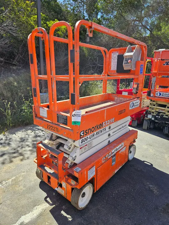 2019 Snorkel S3219E Scissor Lift