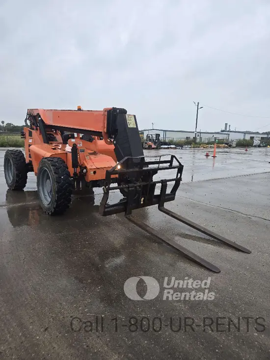 2016 SKYTRAK 6042 Forklift