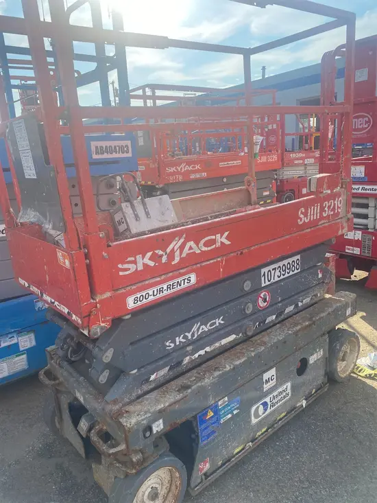 2018 Skyjack SJIII3219 Scissor Lift