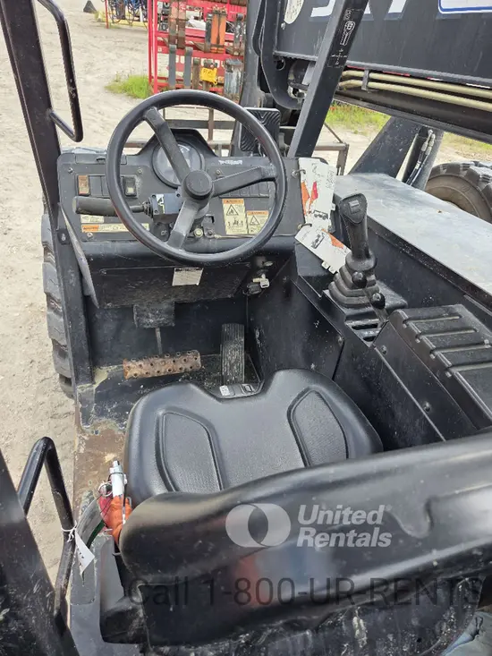 2018 SKYTRAK 6036 Forklift