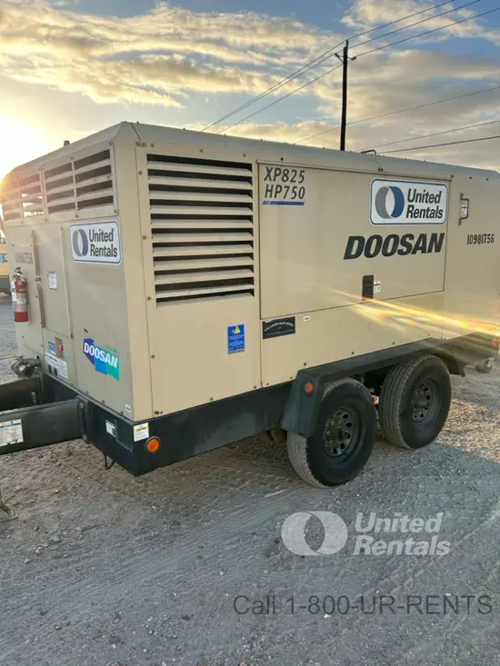 2019 Doosan XP825/HP750WCU Air Compressor