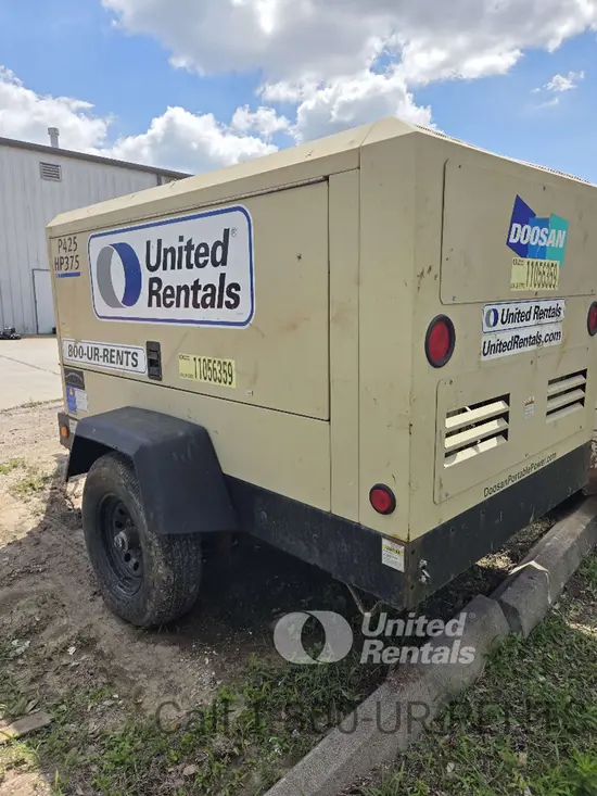 2020 Doosan P425/HP375WCUT4 Air Compressor