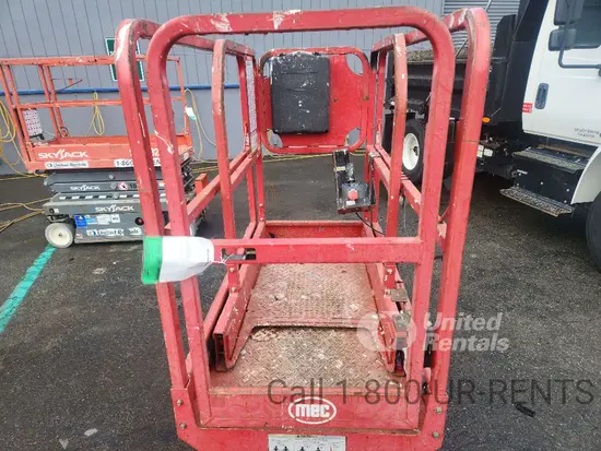 2019 MEC 1330SE Scissor Lift