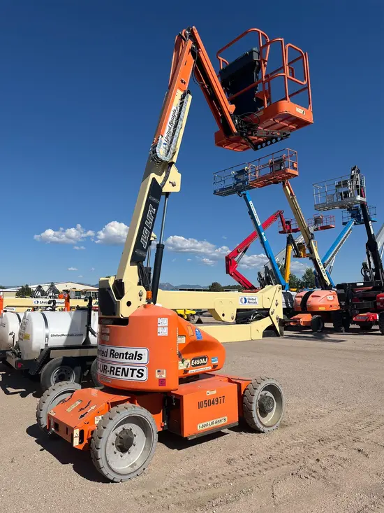 2016 JLG E450AJ Articulating Boom Lift