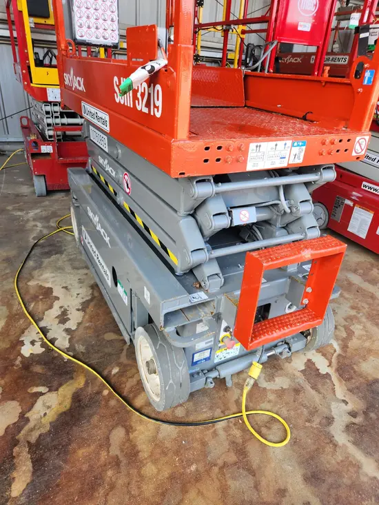 2018 Skyjack SJIII3219 Scissor Lift