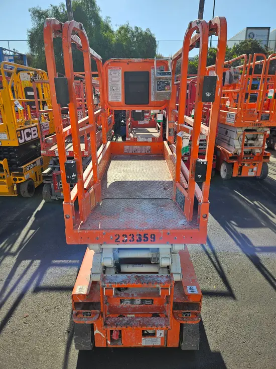 2019 Snorkel S3219E Scissor Lift