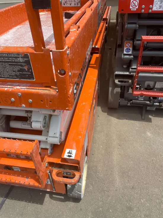 2019 Snorkel S3219E Scissor Lift