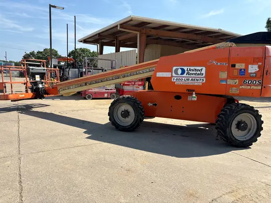 2017 JLG 600S Boom Lift