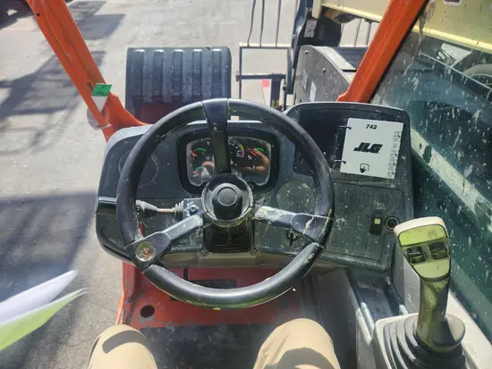 2018 JLG 742 Forklift