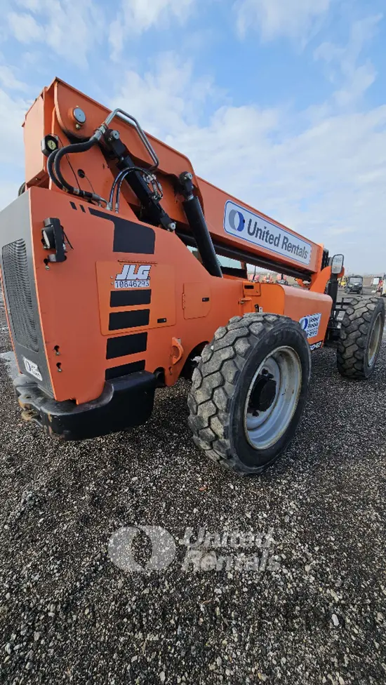 2018 SKYTRAK 6042 Forklift