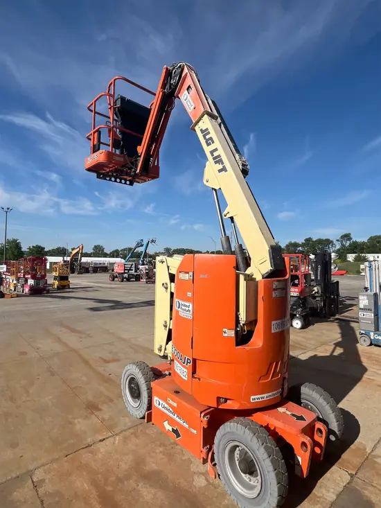 2017 JLG E300AJP Articulating Boom Lift