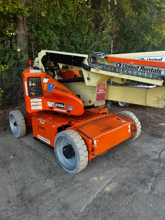 2016 JLG E450AJ Articulating Boom Lift