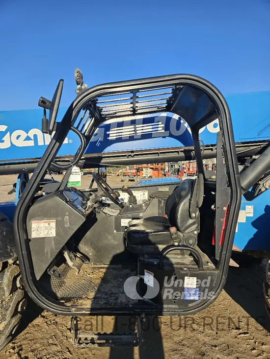 2018 Genie GTH-1056 Forklift