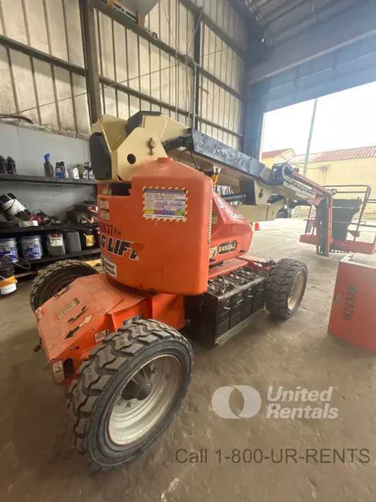 2016 JLG E450AJ Articulating Boom Lift