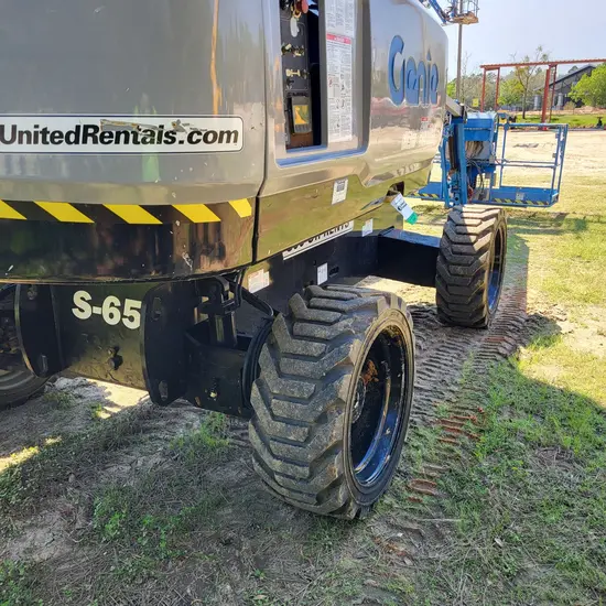 2017 Genie S-65 Boom Lift