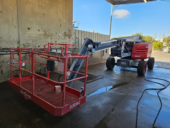 2017 Skyjack SJ63AJ Articulating Boom Lift