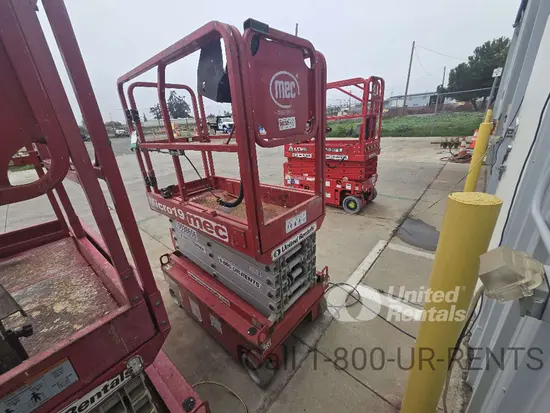 2019 MEC MICRO 19 Scissor Lift