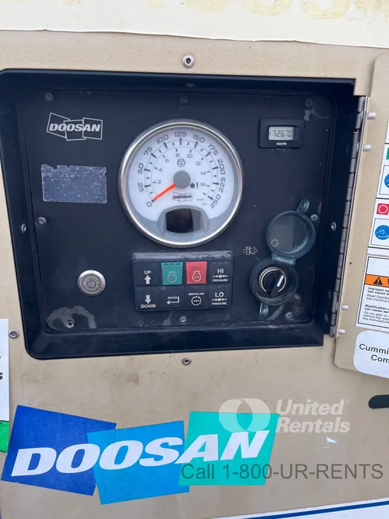 2018 Doosan P425/HP375WCUT4 Air Compressor