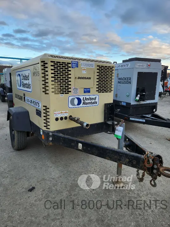 2021 Doosan P425/HP375WCUT4 Air Compressor