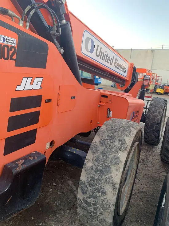2017 SKYTRAK 8042 Forklift