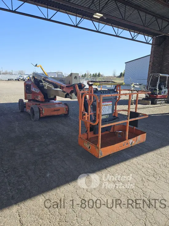 2015 JLG E450AJ Articulating Boom Lift