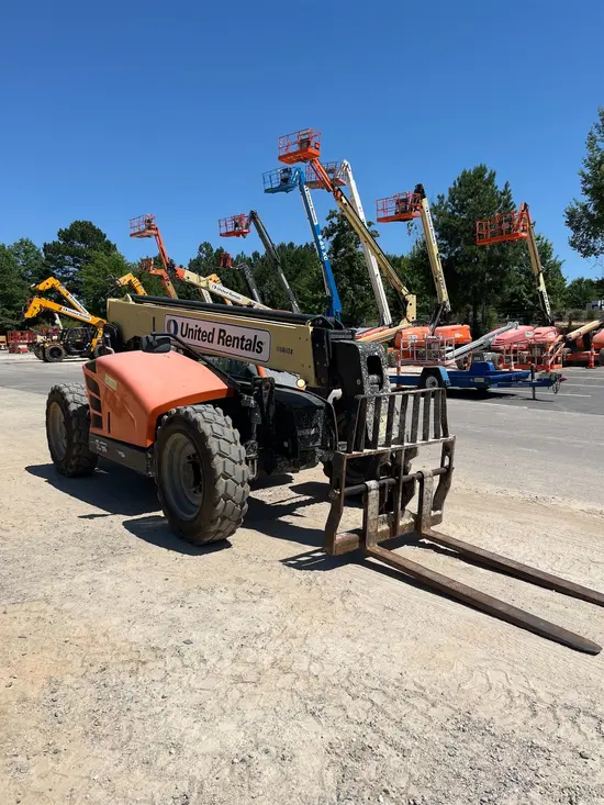 2017 JLG 742 Forklift