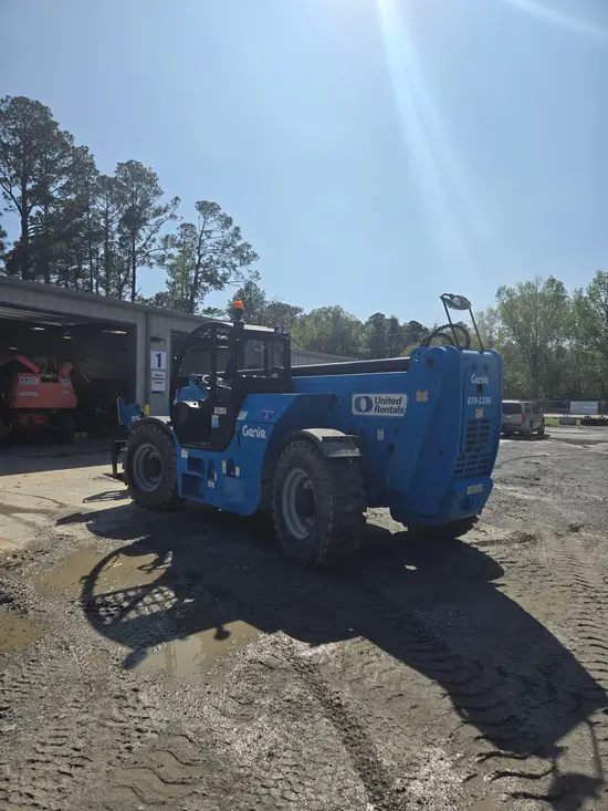 2018 Genie GTH-1256 Forklift