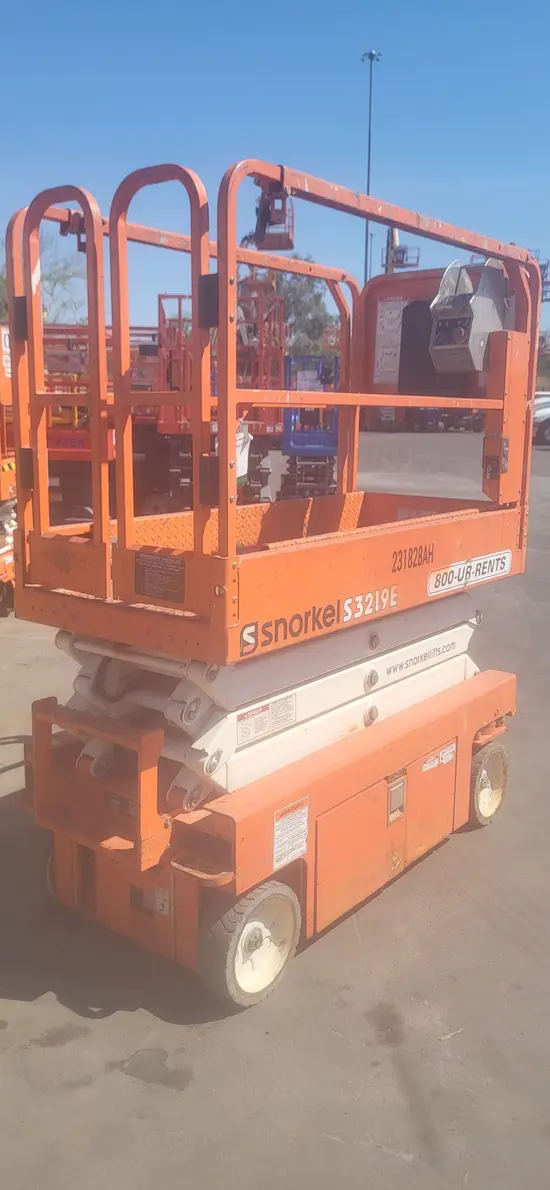 2019 Snorkel S3219E Scissor Lift