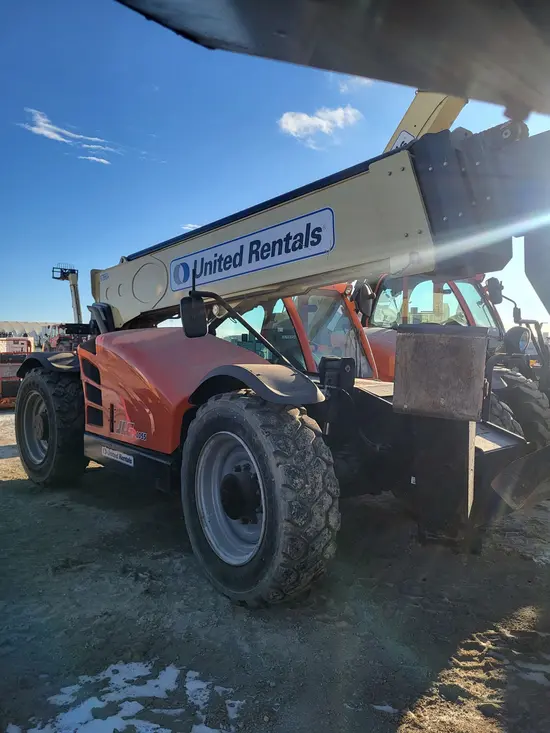 2018 JLG 1055 Forklift