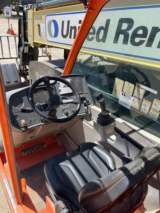 2017 JLG 742 Forklift