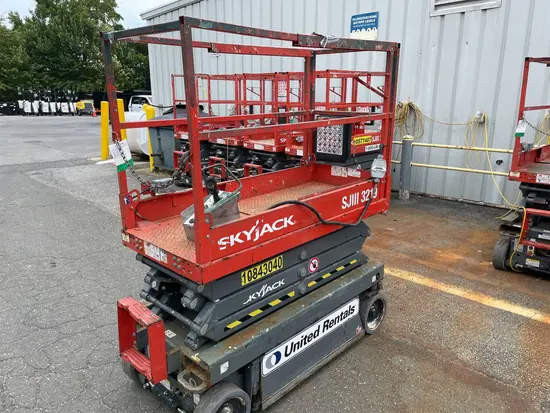 2018 Skyjack SJIII3219 Scissor Lift
