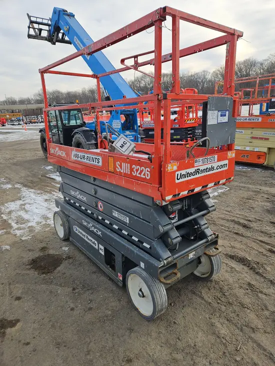 2018 Skyjack SJIII3226 Scissor Lift