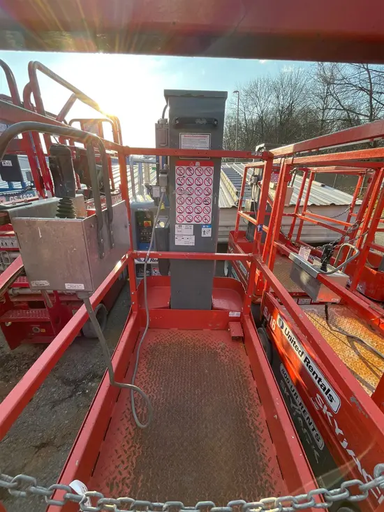 2018 Skyjack SJ16 Self-Propelled One-Person Lift