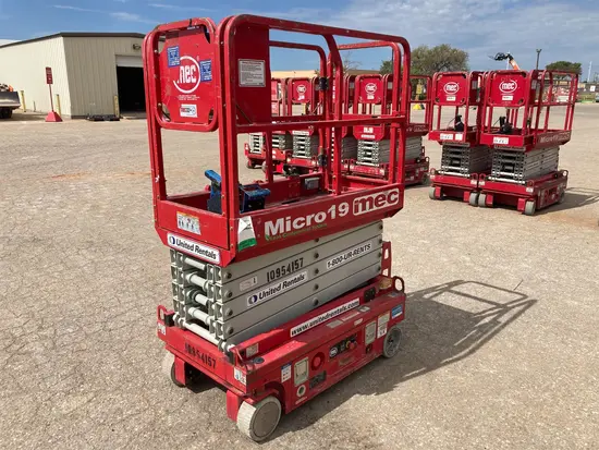 2019 MEC MICRO 19 Scissor Lift