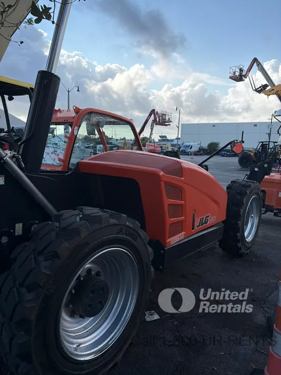 2019 JLG 1255 Forklift