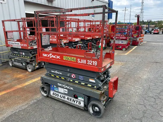 2018 Skyjack SJIII3219 Scissor Lift