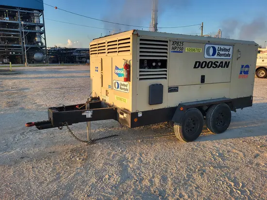 2017 Doosan XP825/HP750WCU Air Compressor