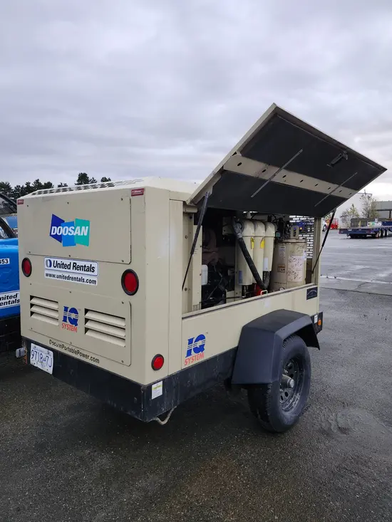 2017 Doosan P425WJD-IQ-T3 Air Compressor
