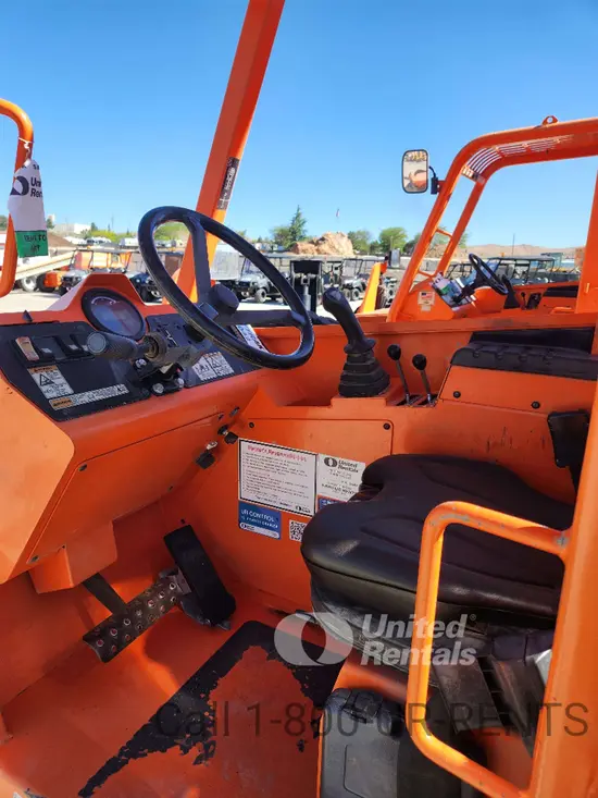 2017 SKYTRAK 6042 Forklift