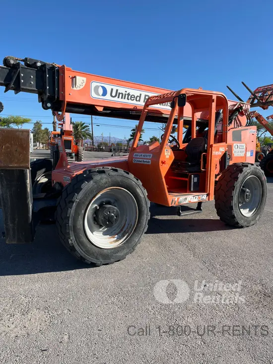 2018 SKYTRAK 10054 Forklift