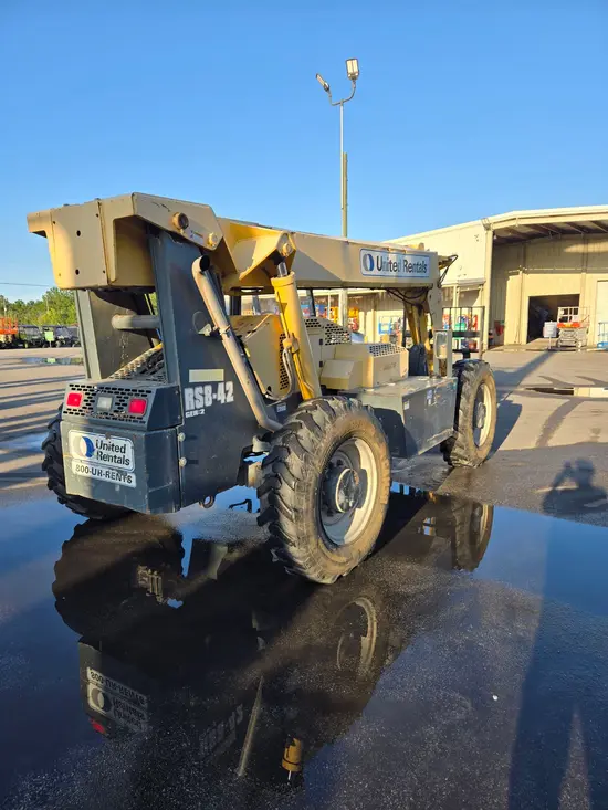 2017 Gehl RS8-42 Forklift