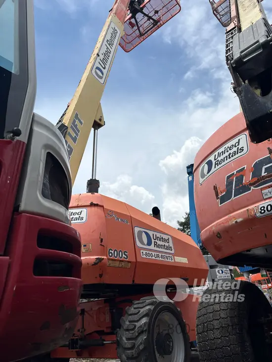 2017 JLG 600S Boom Lift