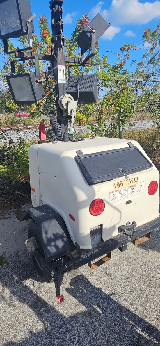 2017 Terex RL4 Portable Light Tower
