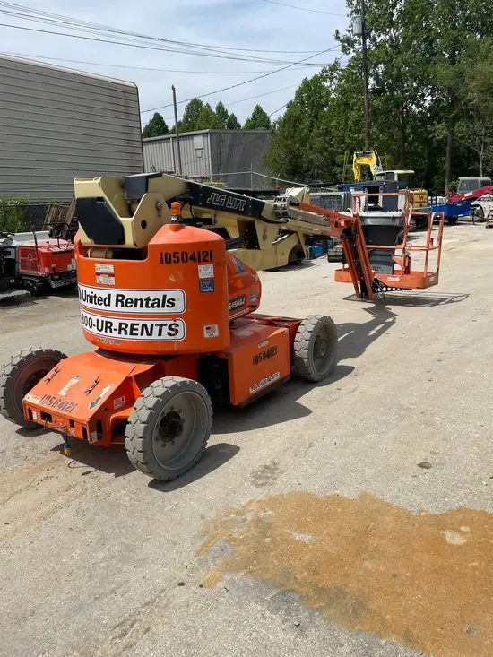 2016 JLG E450AJ Articulating Boom Lift
