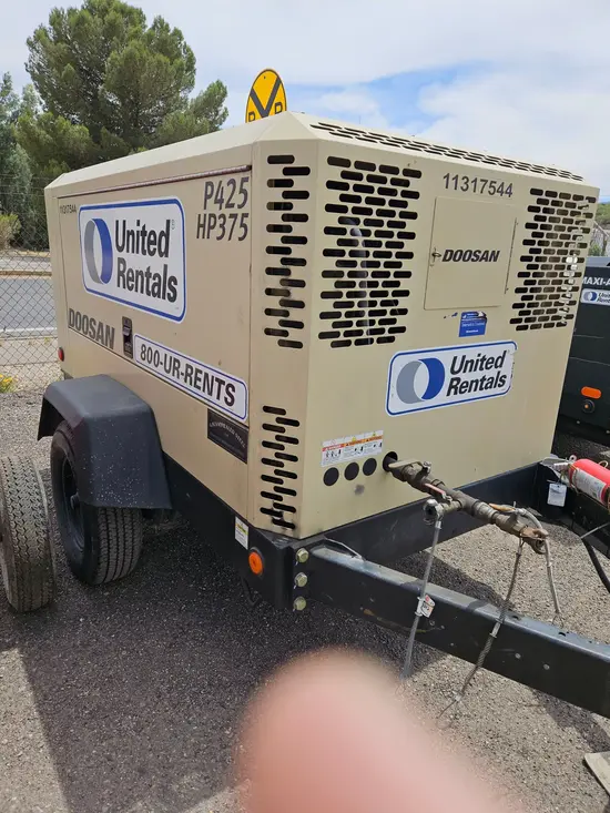 2021 Doosan P425/HP375WCUT4 Air Compressor